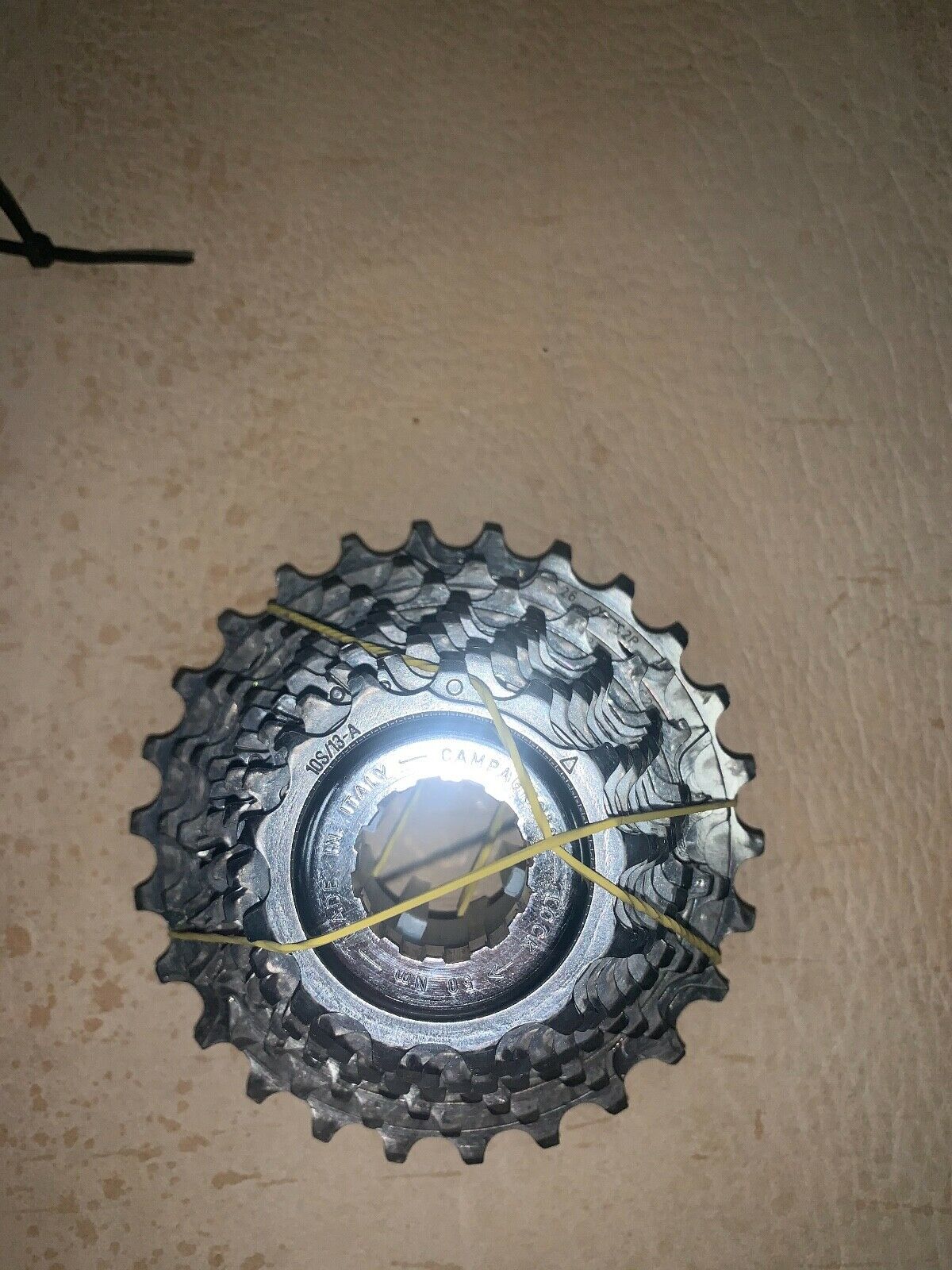 Look 586 Excellent Condition. Full Carbon, Zipp Carbon Wheels. - Fresh Stock Dated February 2026