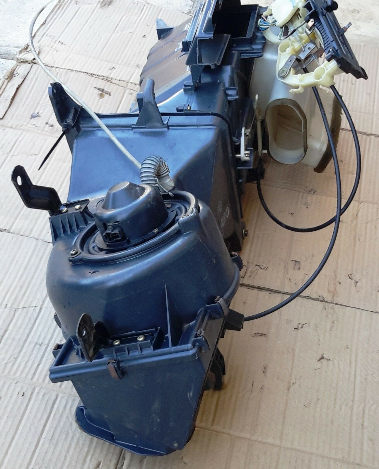 Toyota Tercel AL25 4WD Model 1982 88 3A 1,5cc complete heater - Fresh Stock Dated February 2026