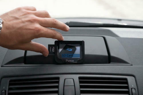 Parrot MKI9200 Advance Bluetooth handsfree Parrot MKi9200 Car Kit - Fresh Stock Dated December 2025