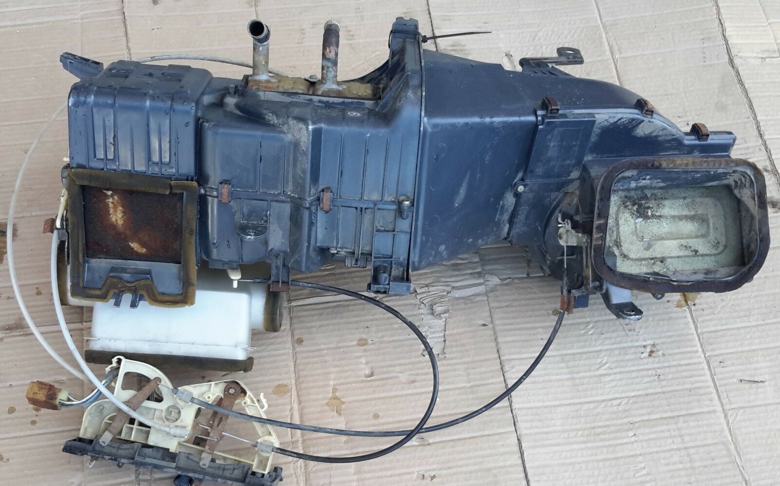 Toyota Tercel AL25 4WD Model 1982 88 3A 1,5cc complete heater - Fresh Stock Dated February 2026