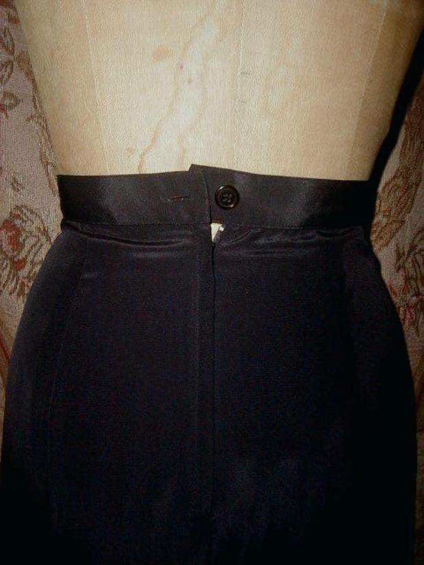 70s does 20s Edwardian Deco Black Silky Flapper Skirt w Drop Pleats 28