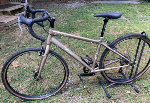 Trek FX 7.3 WSD Road/Gravel Bike - Fresh Stock Dated February 2026