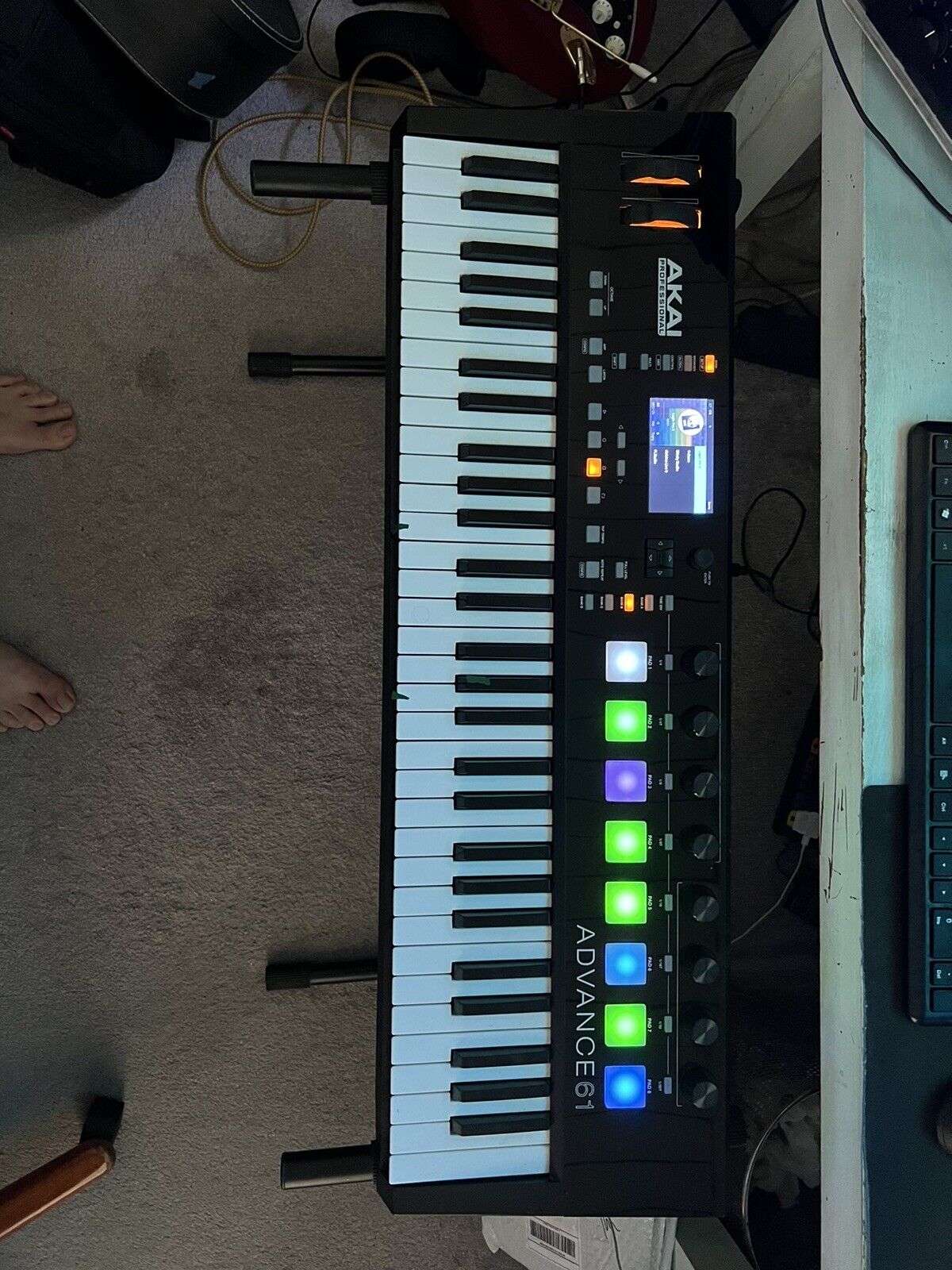 Akai Advance 61 MIDI Keyboard Synthesizer Piano Great Condition - Fresh Stock Dated February 2026