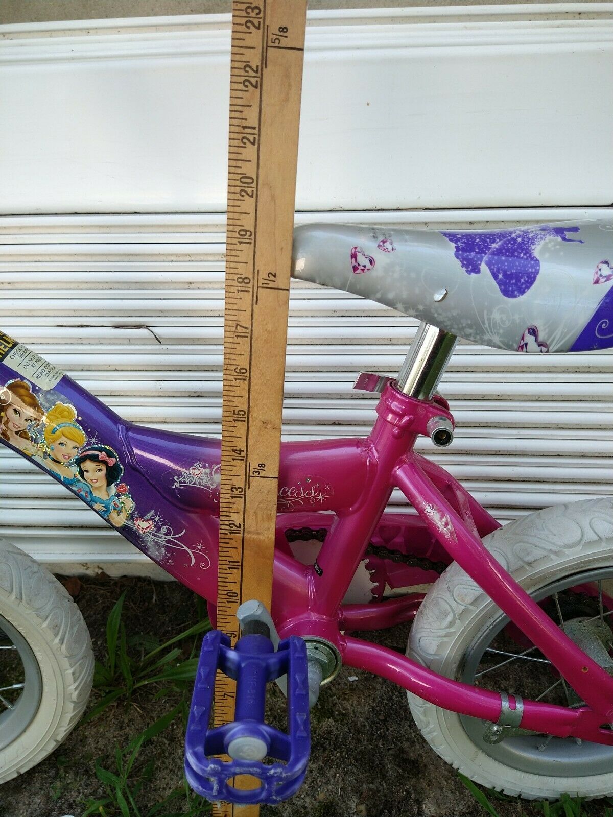 Huffy Disney Princess Girls' Bike, Pink, 12-inch PRE-OWNED USED A FEW TIMES - Fresh Stock Dated February 2026