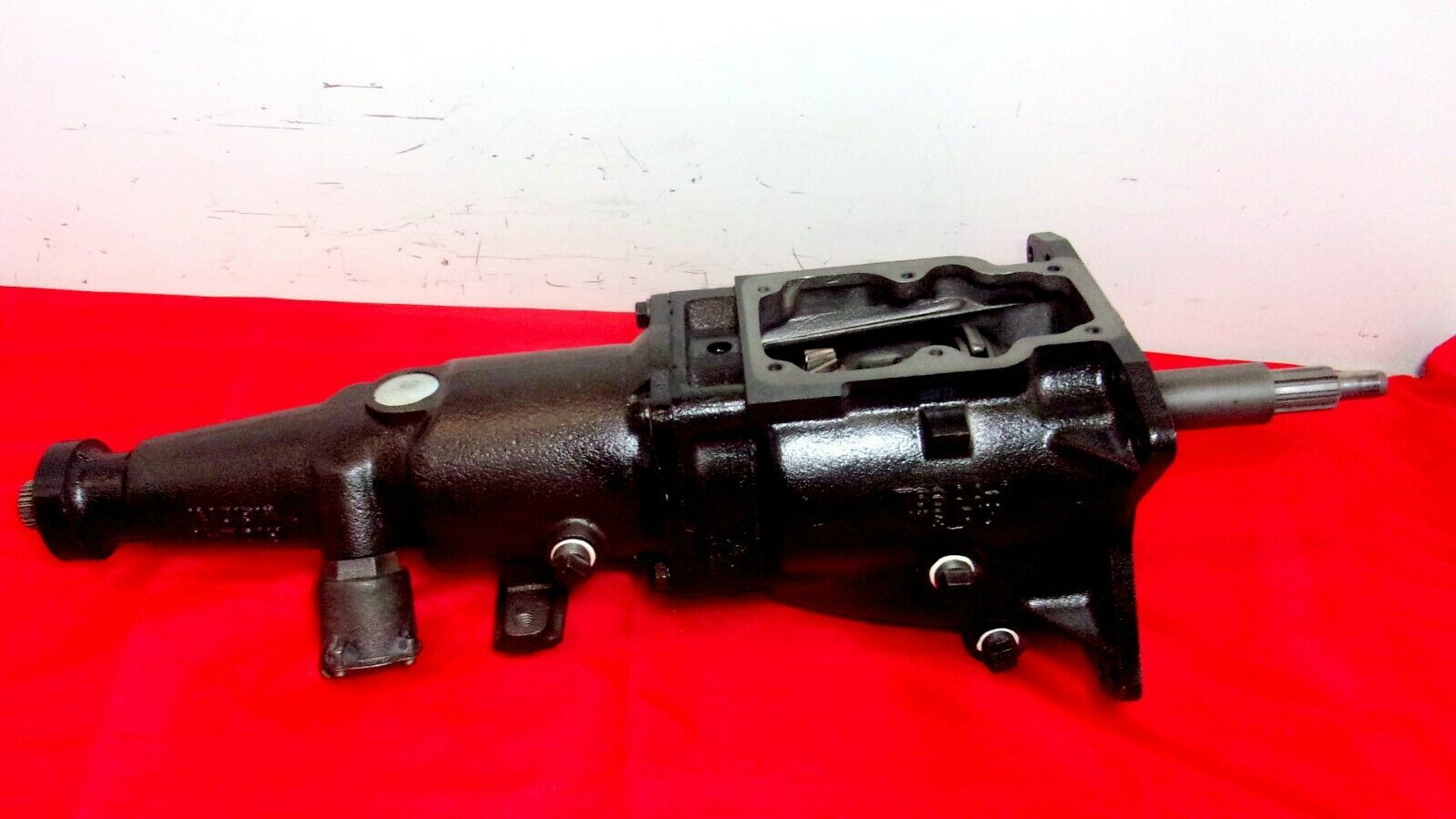 FORD T86 1965-1966 3 Speed Transmission  w/R10 OD  10 X 28 1 Year Warranty - Fresh Stock Dated December 2025