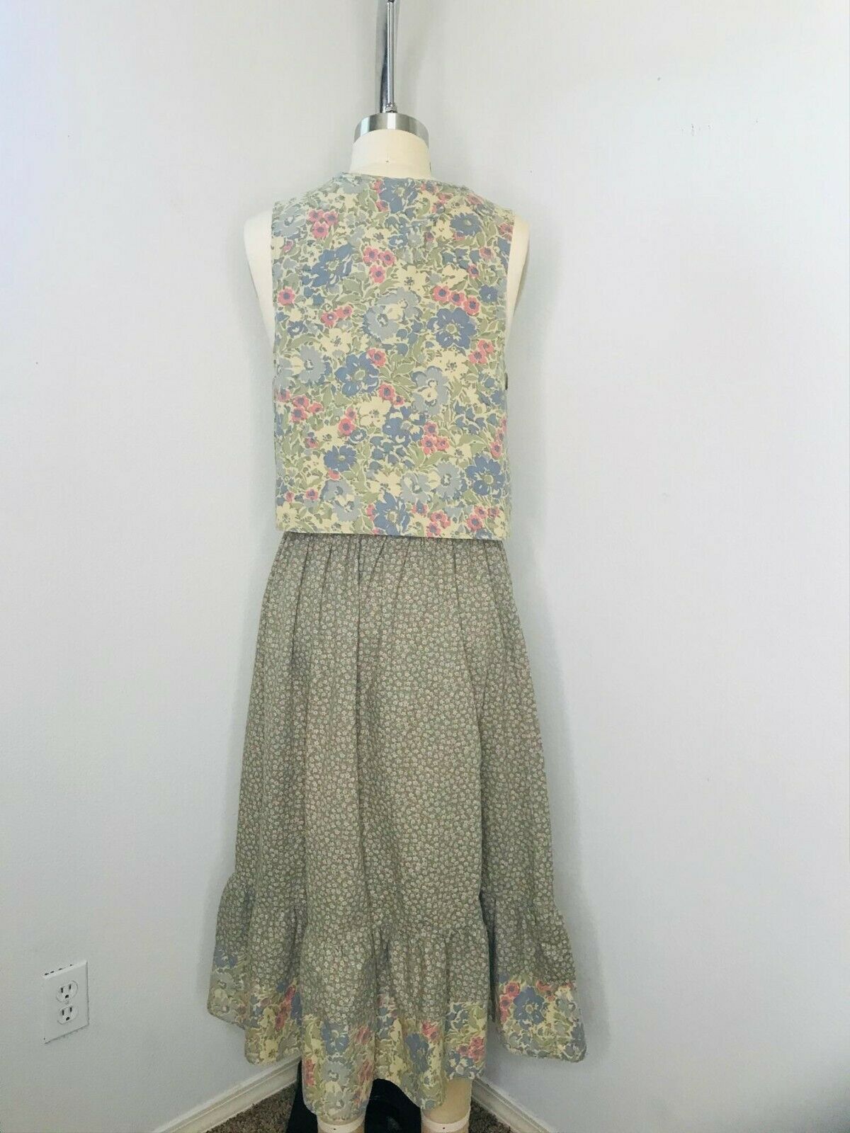 Vintage 80 2 piece skirt Set Size S Small CottageCore Peasant Prairie Hippy Boho - Fresh Stock Dated February 2026