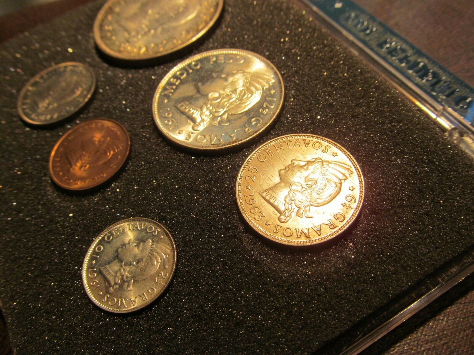 BU Type Set Dominican Republic 1952 Peso; 1961 Medio Peso; 1963 25 Centavos, ETC - Fresh Stock Dated December 2025