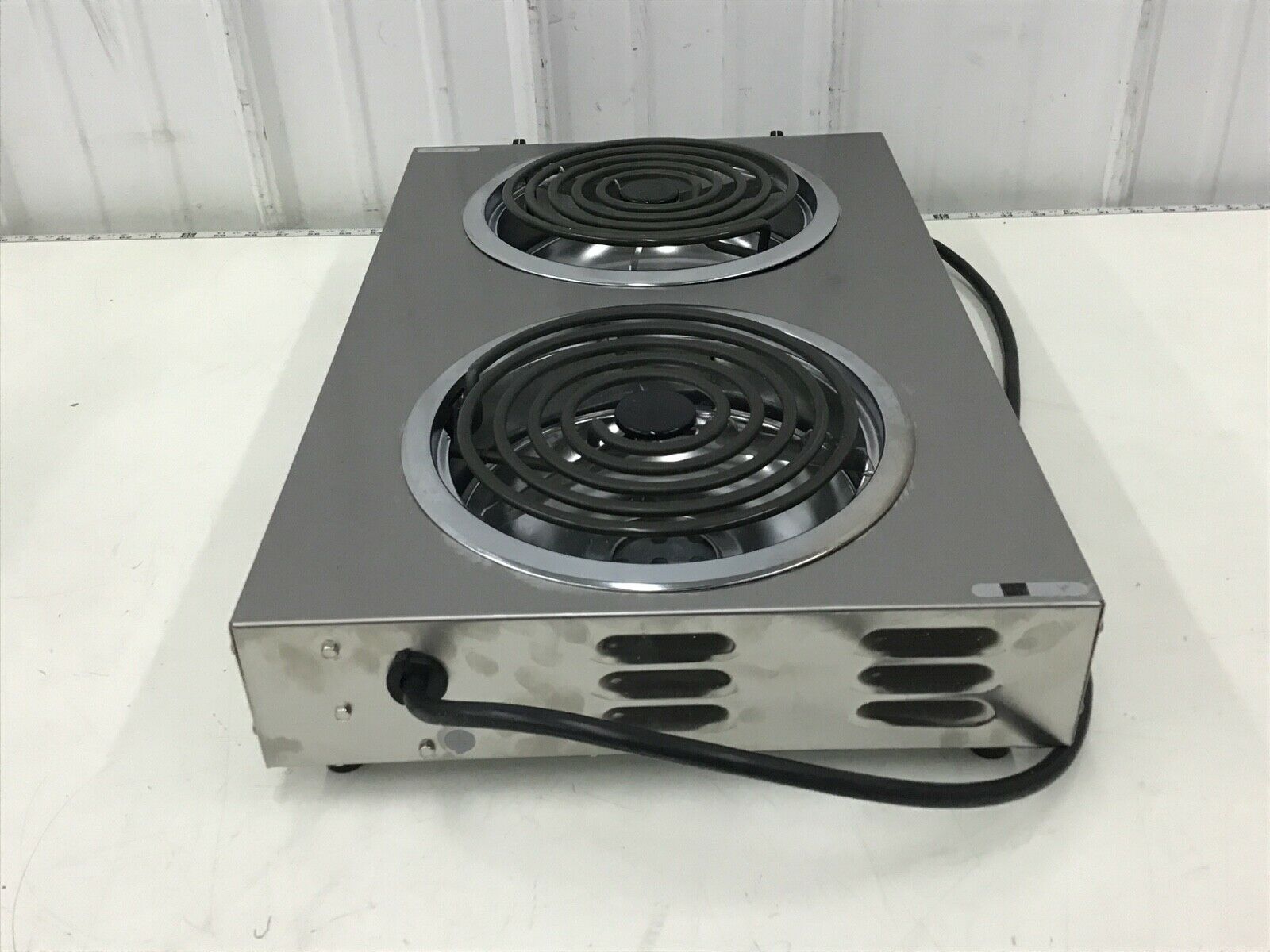 CADCO CDR - 2TFB Front-to-Back Two Burner Portable Hot Plate - Fresh Stock Dated December 2025