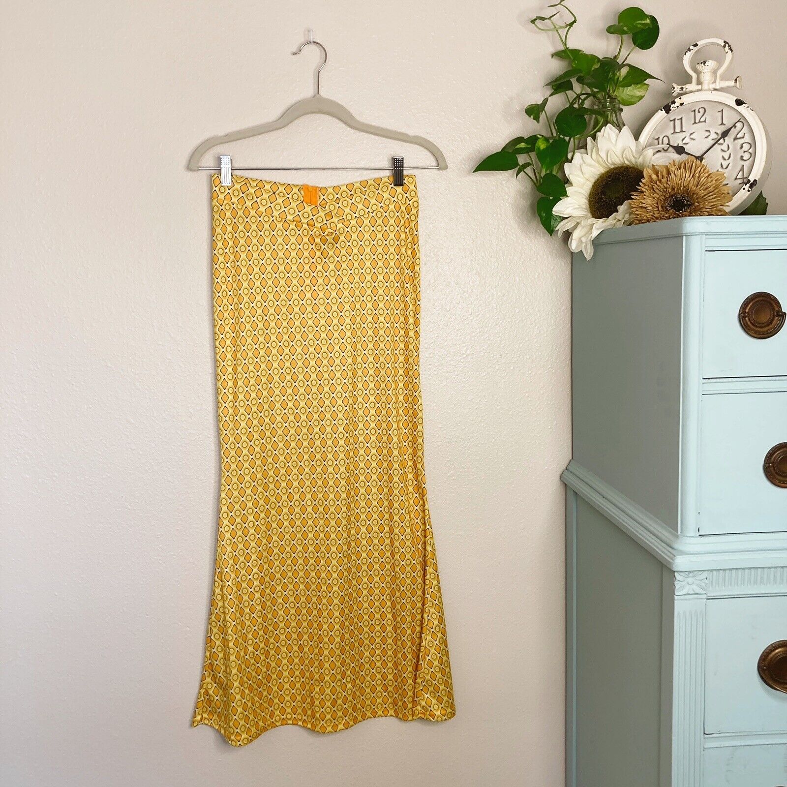 vintage 90s Does 70s Retro Geometric Print Maxi Skirt Small Hippie Yellow - Fresh Stock Dated March 2026