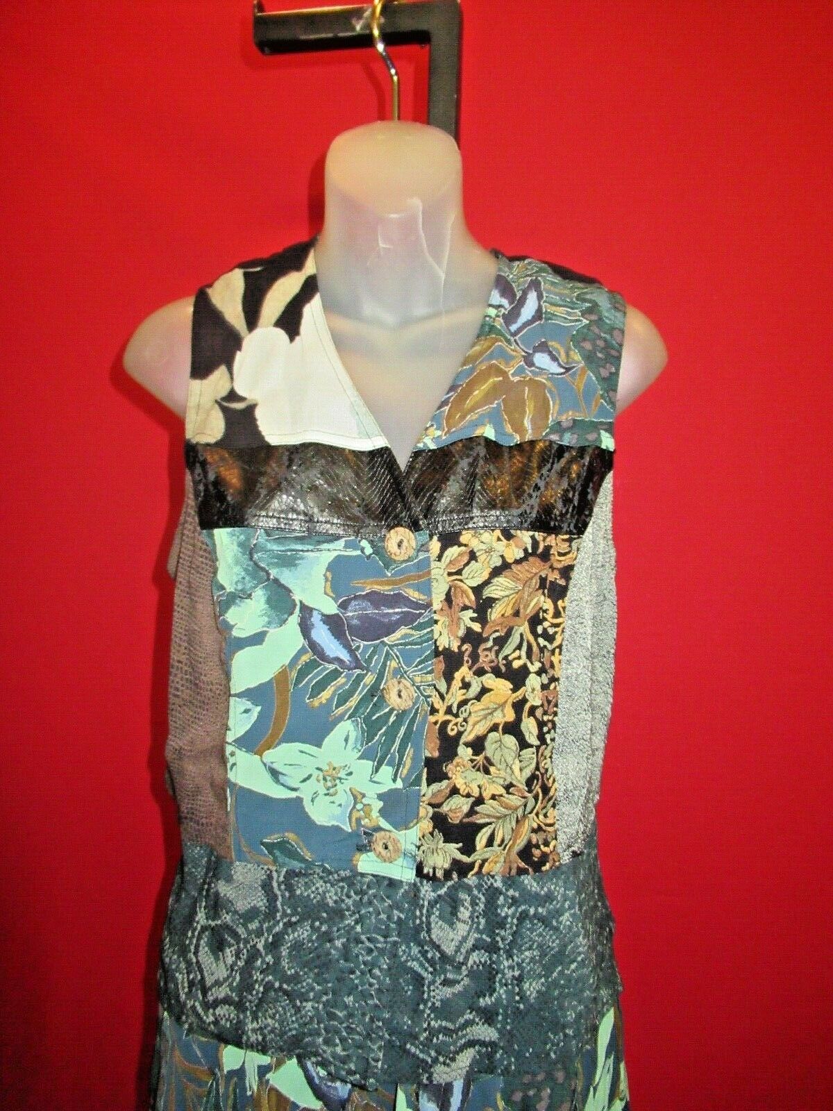~~CAROLE LITTLE Vintage Art To Wear Vest Full circle Swing Skirt set Sz 6~~ - Fresh Stock Dated February 2026