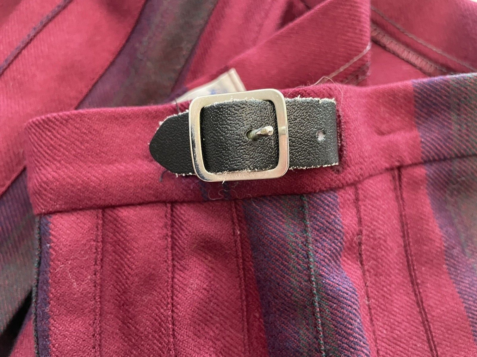 Deans of Scotland Vtg Pleated Tartan Kilt Skirt Size12 Burgundy Plaid 100% Wool - Fresh Stock Dated March 2026