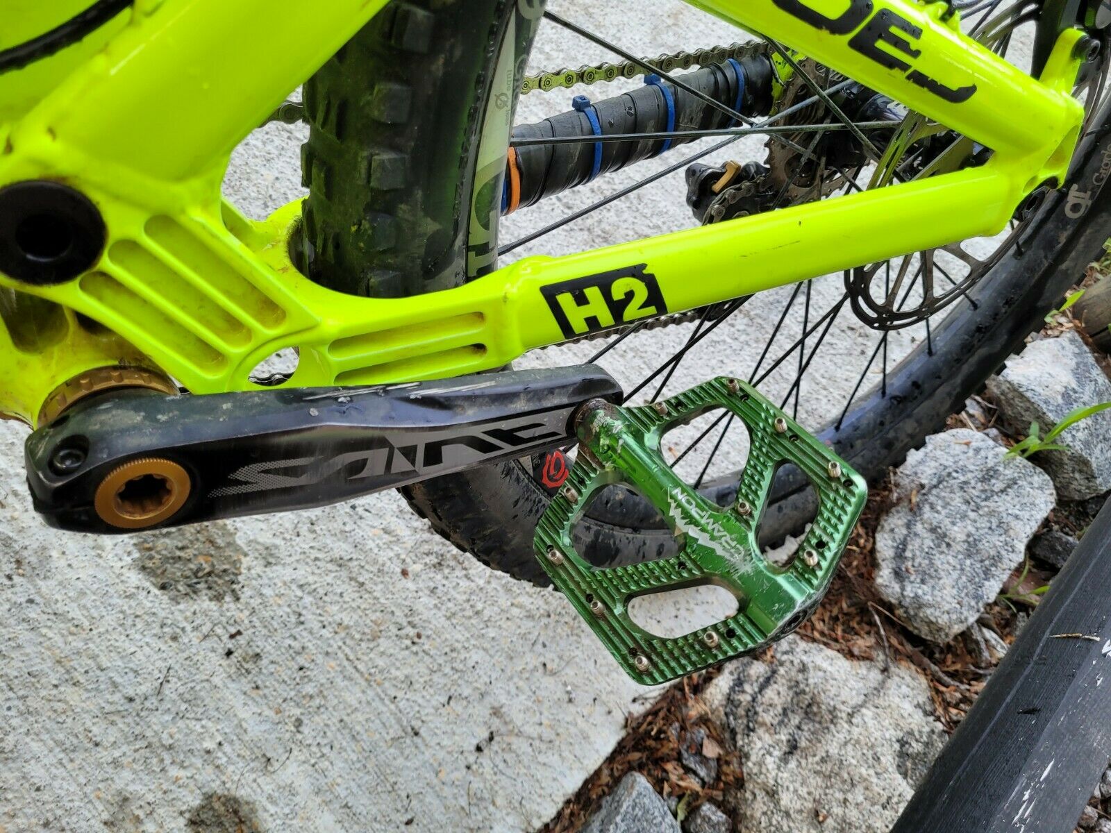 Foes Hydro Large - Fresh Stock Dated February 2026