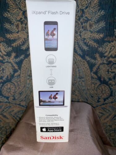 SANDISK IXPAND FLASH DRIVE FOR IPHONE AND IPAD 32 GB SDIX-032G-A57 NEW! - Fresh Stock Dated February 2026