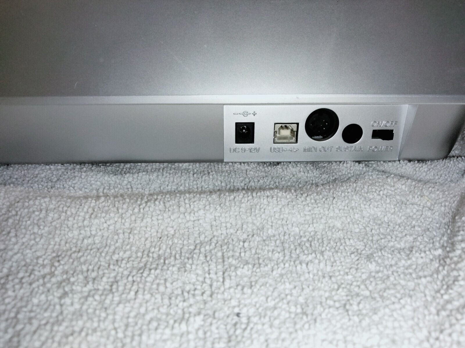 M-Audio Keystation 61ES 61-Key USB MIDI Keyboard Excellent Condition - Fresh Stock Dated February 2026