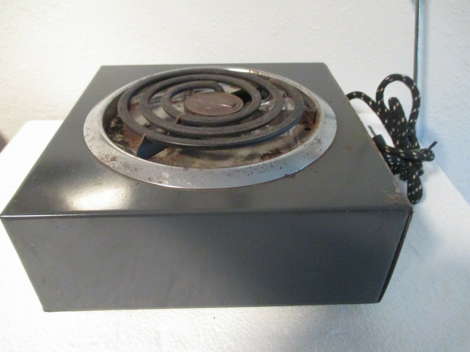 VINTAGE 60'S-70'S EVERSHOT HOT PLATE MODEL 391170 USA MADE FREE SHIP - Fresh Stock Dated December 2025