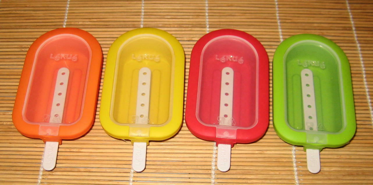 LEKUE 4 Small Stackable Popsicle Molds Platinum Silicone - Fresh Stock Dated February 2026