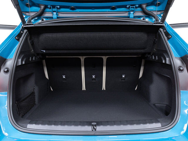 2023 BMW X1 xDrive28i - Fresh Stock Dated December 2025