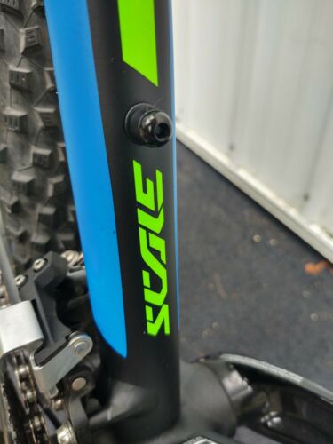 Bike Scott 720 Plus Scale  Size Large Bicycle - Fresh Stock Dated February 2026