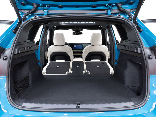 2023 BMW X1 xDrive28i - Fresh Stock Dated December 2025