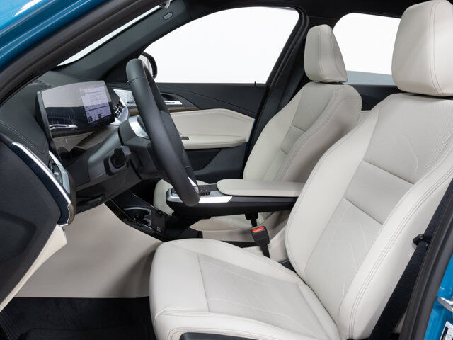 2023 BMW X1 xDrive28i - Fresh Stock Dated December 2025