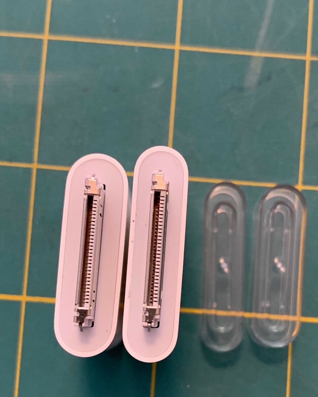 Genuine Apple A1358/A1362 iPad Camera Connection Kit - Fresh Stock Dated February 2026