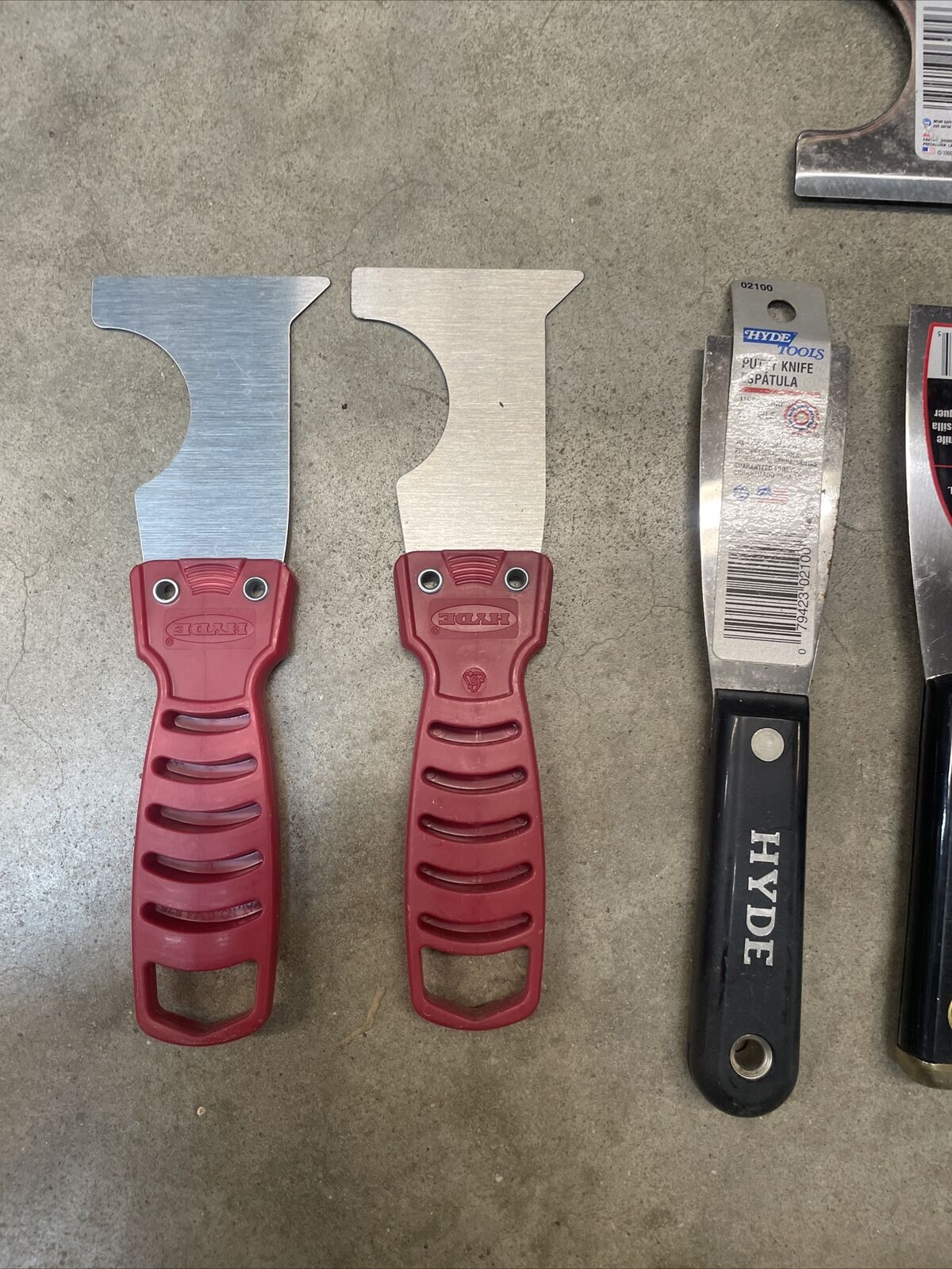HYDE 06995, 6 In 1 Painters Tool & Red Devil Putty Knives - Fresh Stock Dated February 2026