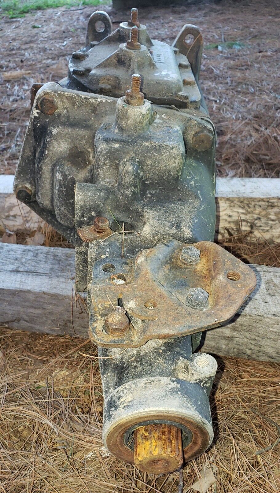 GM Chevrolet '57 Chevy Transmission Manual Standard 4 speed T10 - Fresh Stock Dated February 2026