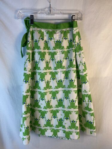 The Vested Gentress 8 Novelty Print Frog Wrap Skirt Vintage Kelly Green - Fresh Stock Dated February 2026