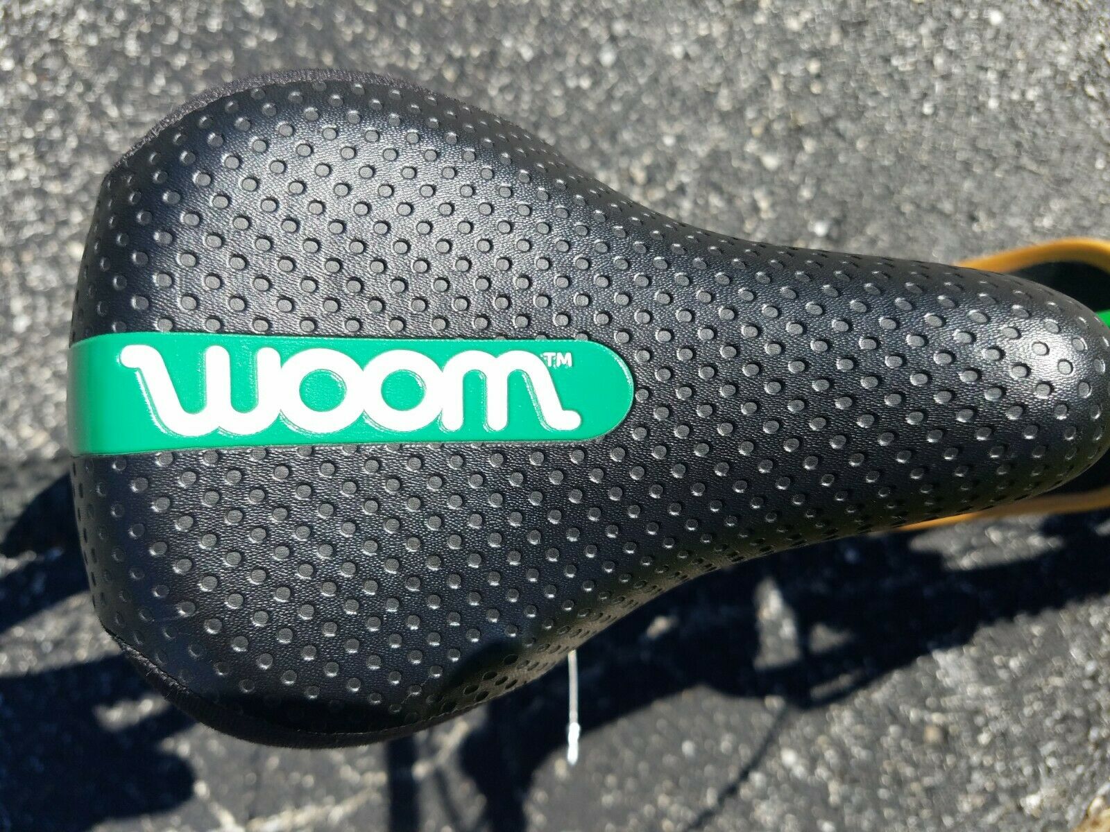 Woom Balance Bike 1 Plus Green 14 inch - Fresh Stock Dated February 2026