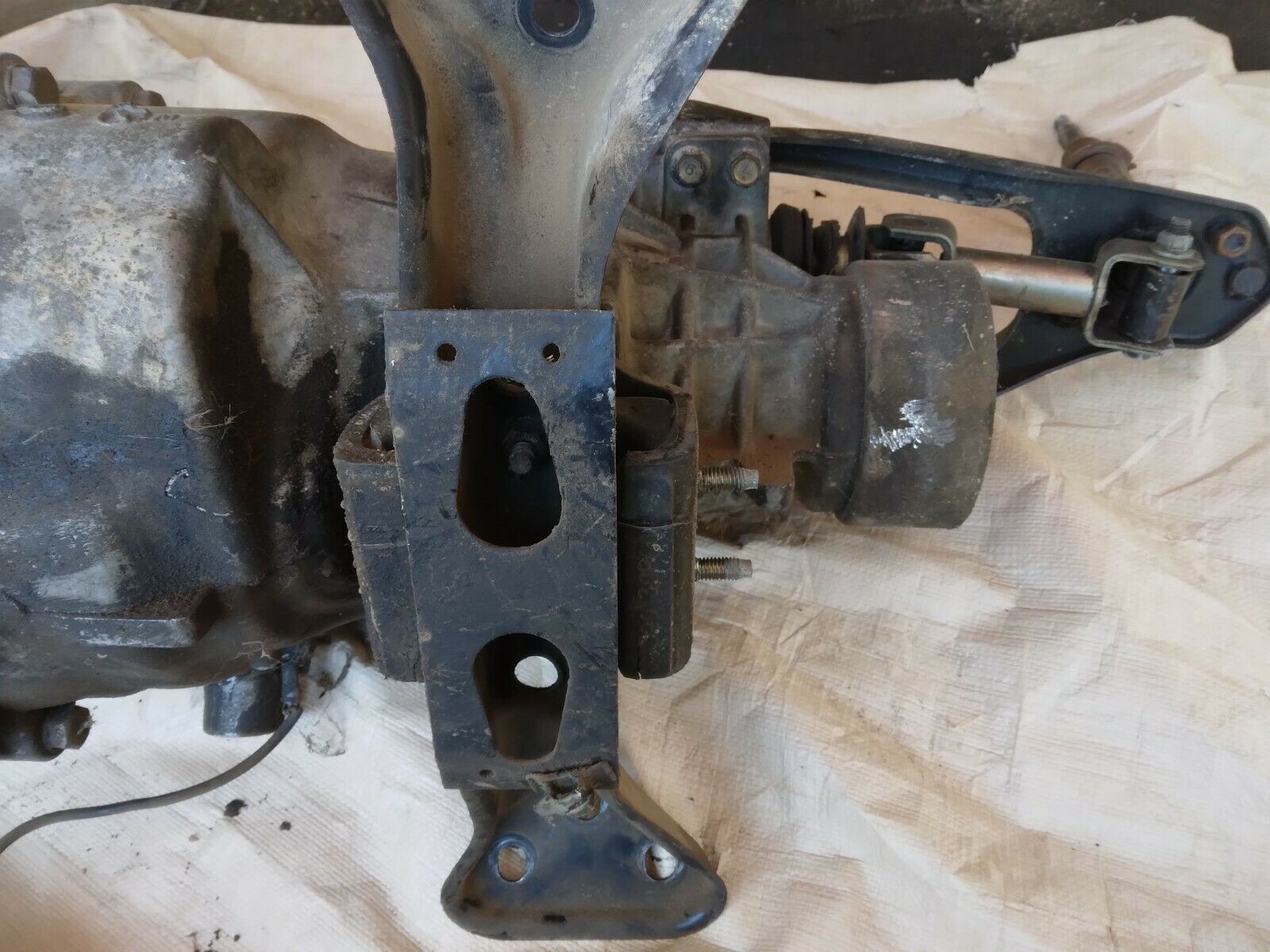 90-95 NISSAN Z32 300ZX NON TURB0  MANUAL TRANSMISSION 140k (local pickup only) - Fresh Stock Dated December 2025