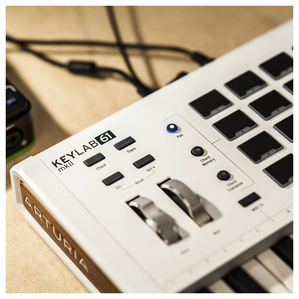 Arturia Keylab MKII 61 White MIDI Controller Keyboard - B-Stock - Fresh Stock Dated February 2026