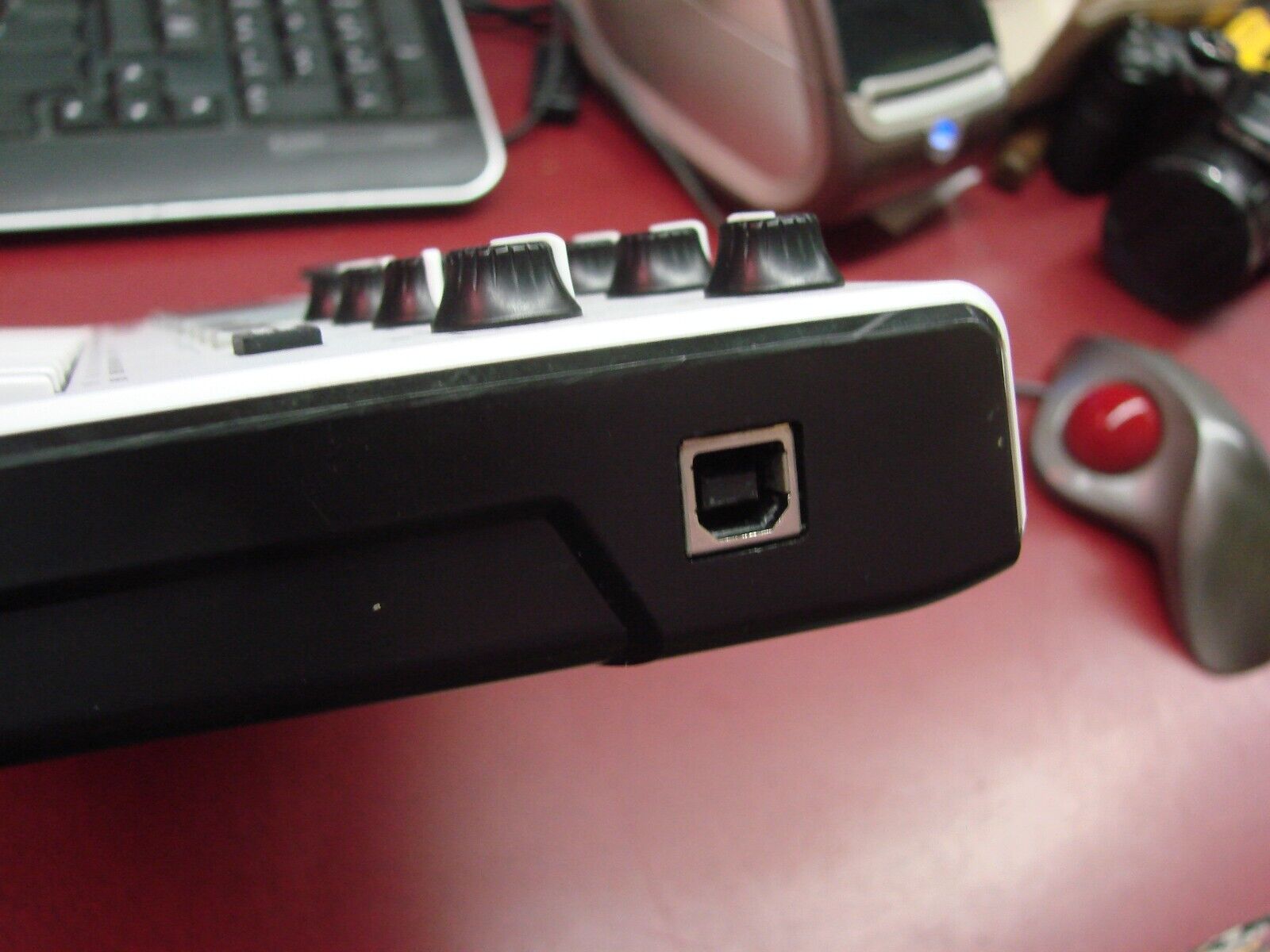 AKAI Professional MPK Mini USB Keyboard Controller - Fresh Stock Dated February 2026