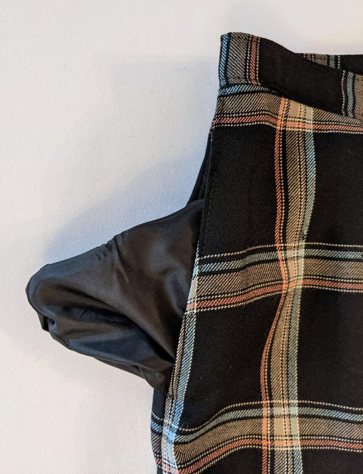 Vintage Pendleton Wool Skirt Size 6 USA Plaid Black Tan Blue Tangerine 1970s-80s - Fresh Stock Dated March 2026