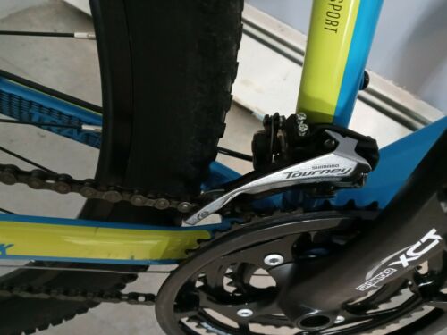 Diamond back mountain bicycle - Fresh Stock Dated December 2025