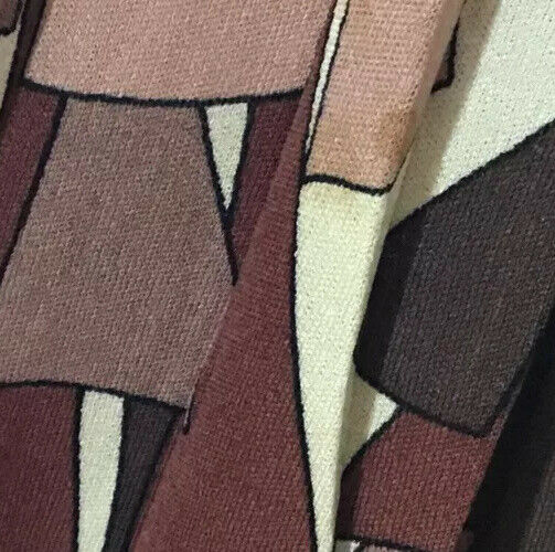 vintage Emilio Pucci skirt. About A 32 “ waist￼ - Fresh Stock Dated March 2026