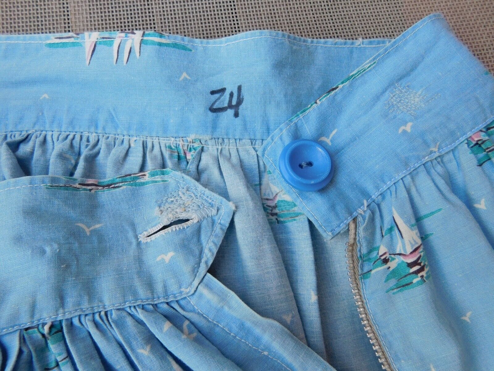 Vtg 50s Well Loved Gathered Skirt Lighthouse Boats Docks Border Print 25 Waist - Fresh Stock Dated February 2026