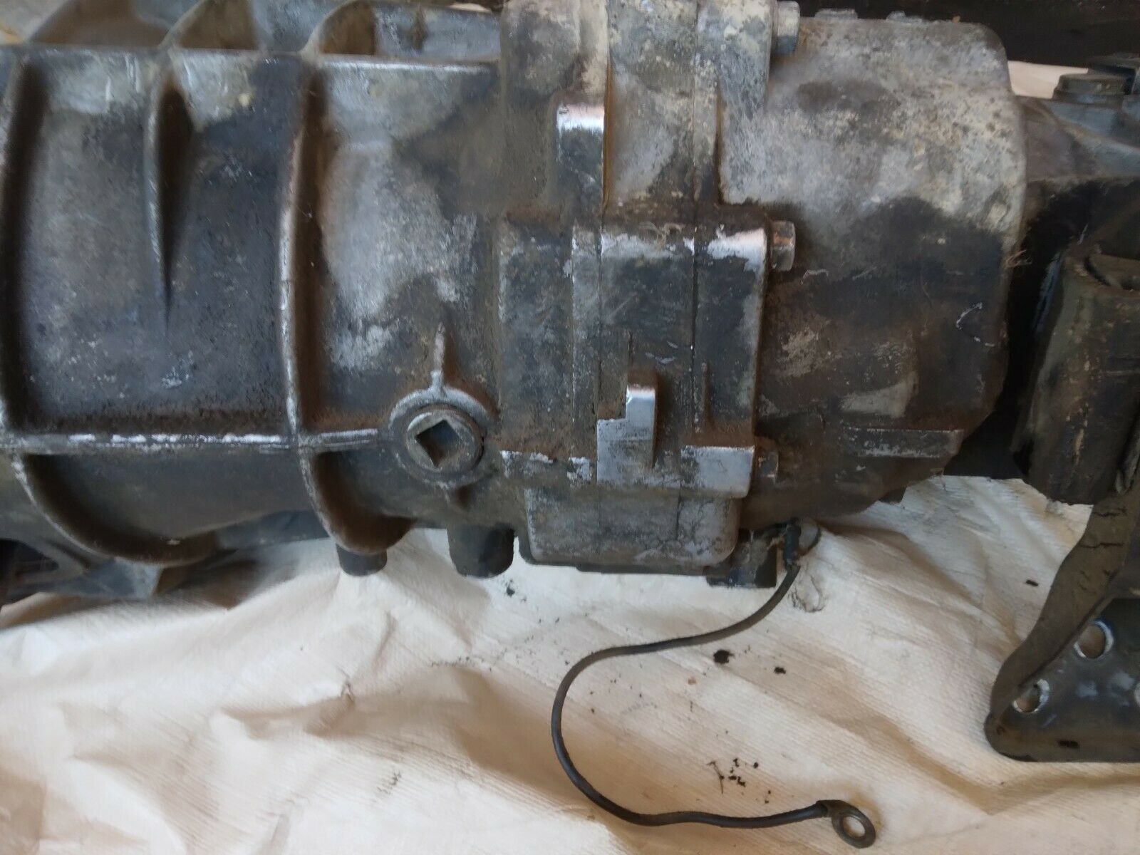 90-95 NISSAN Z32 300ZX NON TURB0  MANUAL TRANSMISSION 140k (local pickup only) - Fresh Stock Dated December 2025