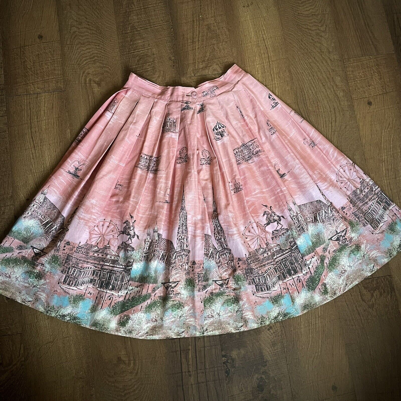 Vintage 1950s Novelty Print Vienna Pink City Skyline Ferris Wheel - Fresh Stock Dated March 2026