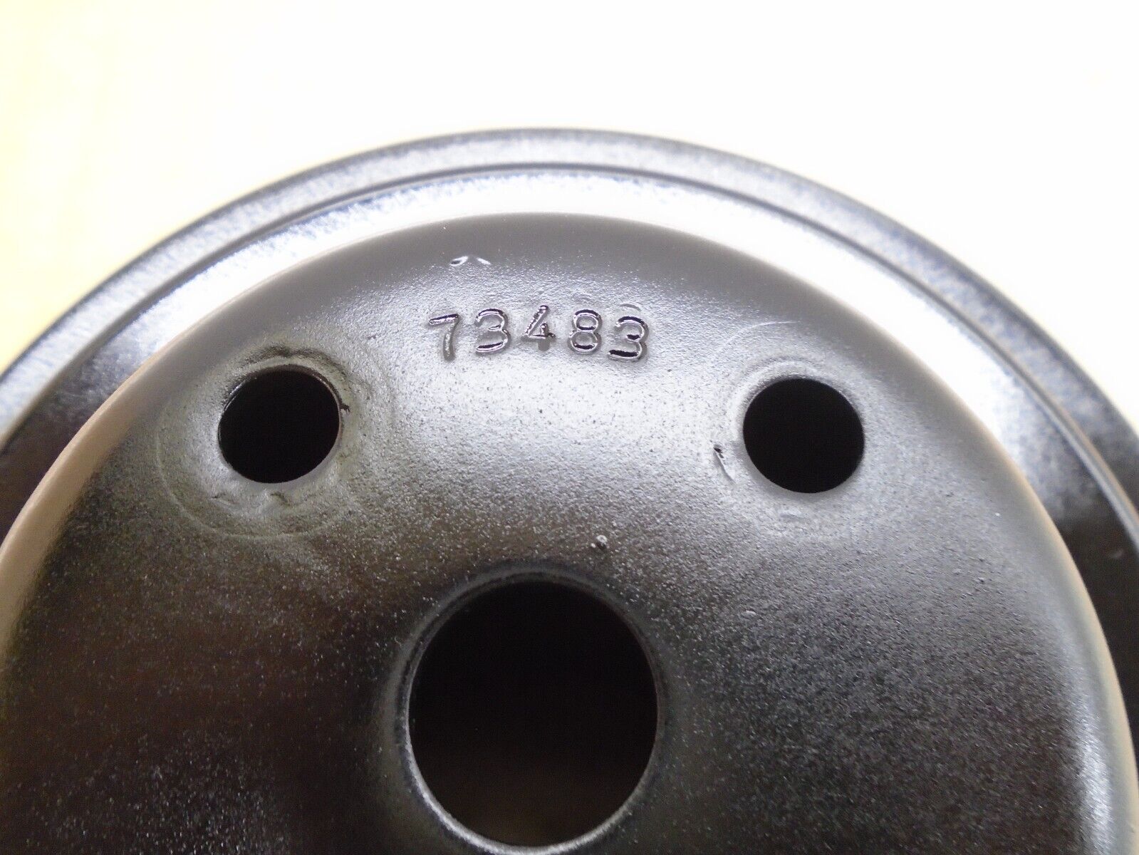 Y2 MERCRUISER  2.5L / 3.0L    Pulley 73483 - Fresh Stock Dated February 2026