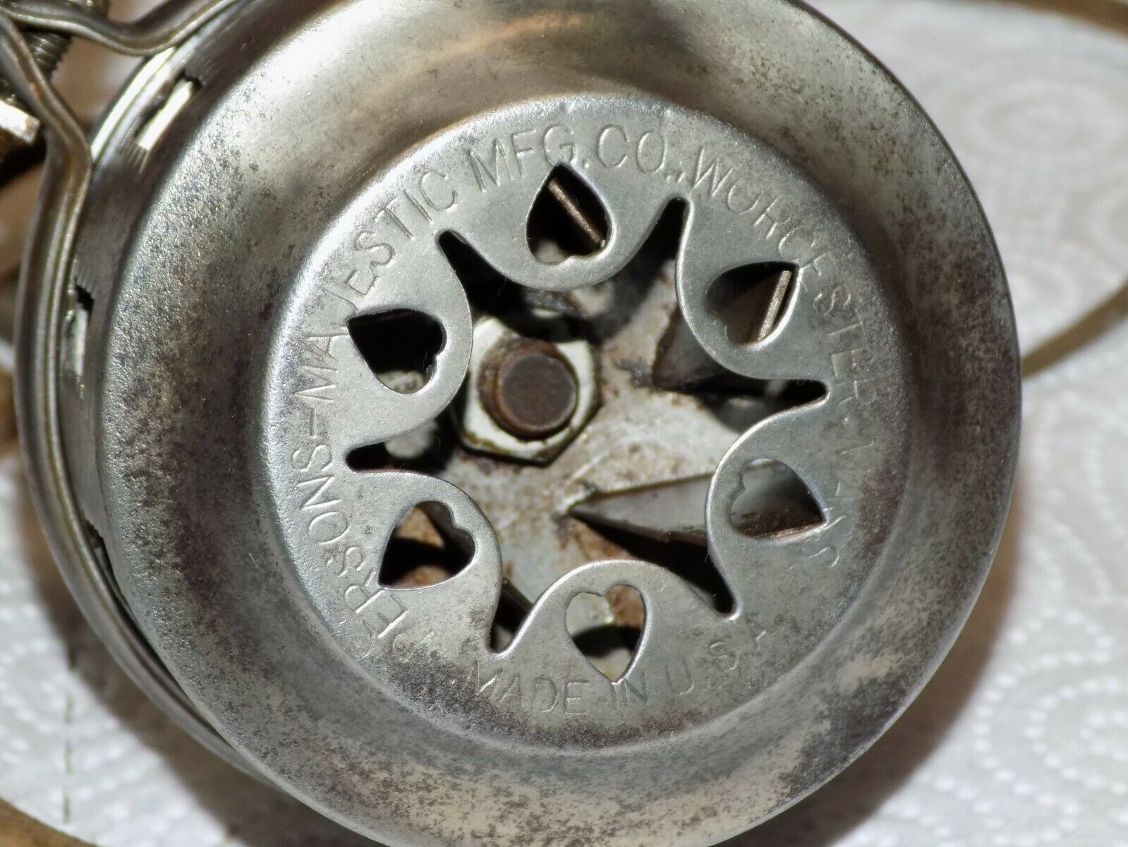 Old Persons Majestic MFG CO Worcester Mass Bicycle Siren W Bracket Balloon Tire - Fresh Stock Dated December 2025