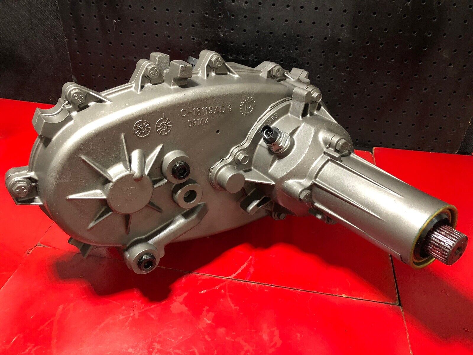 1995-2000 GMC/CHEVY NP 243C TRANSFER CASE ELECTRIC SHIFT 32 SPLINE #1573 5269 - Fresh Stock Dated February 2026