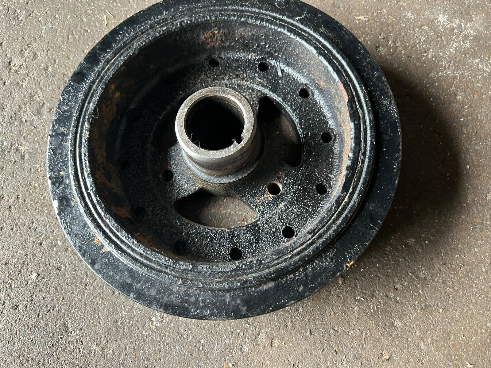 Mercruiser 5.7L 350 MAG MPI  Harmonic Balancer Damper Pulley 8