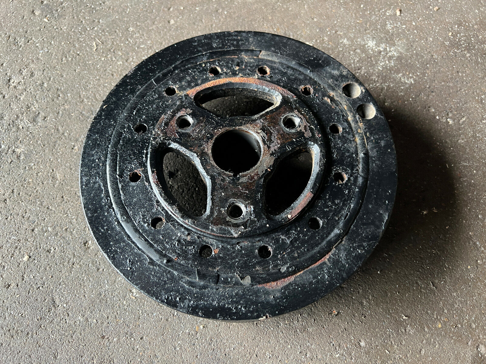 Mercruiser 5.7L 350 MAG MPI  Harmonic Balancer Damper Pulley 8