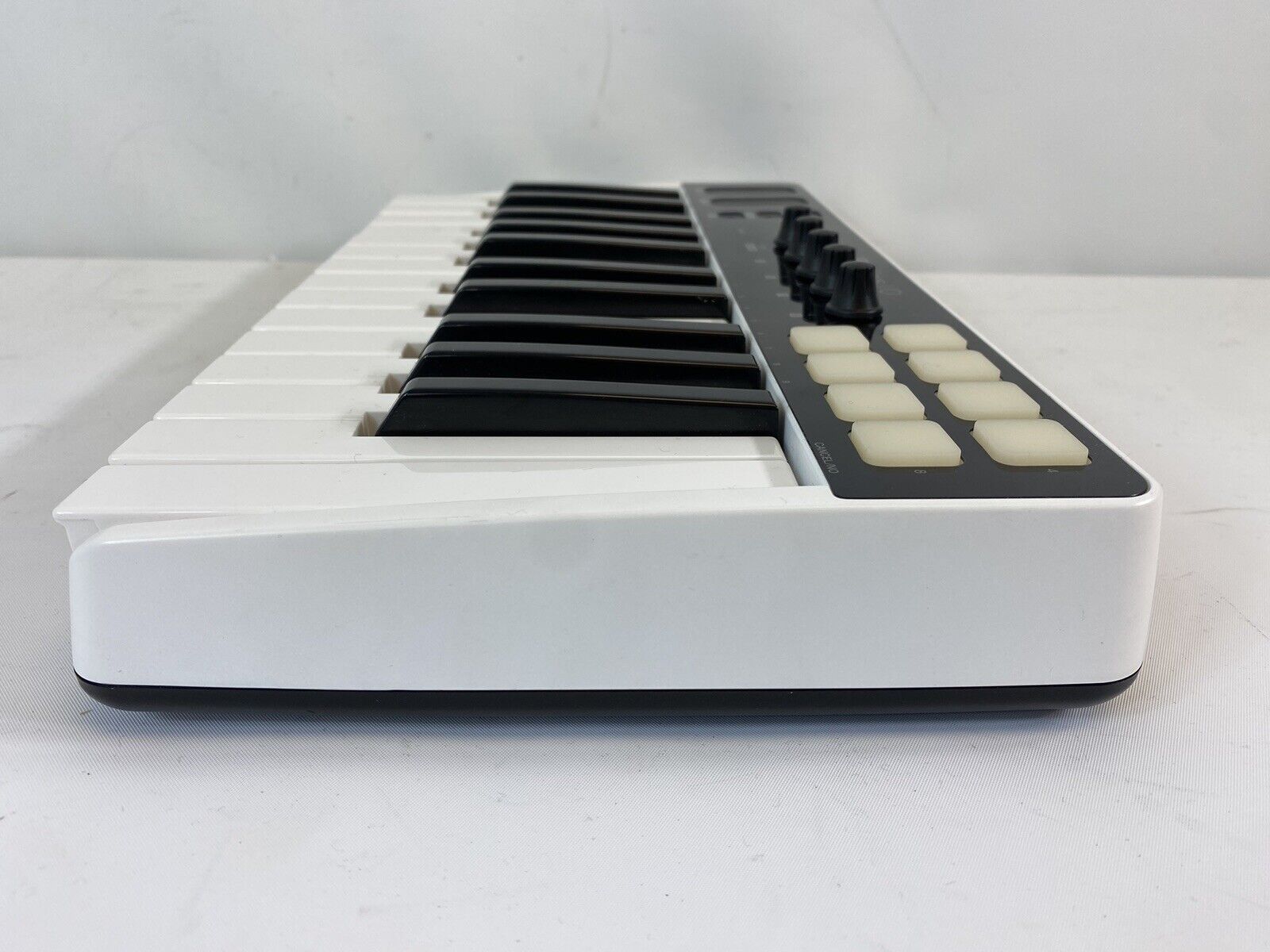 IK Multimedia iRig Keys I/O 25 Keyboard Controller - Fresh Stock Dated February 2026