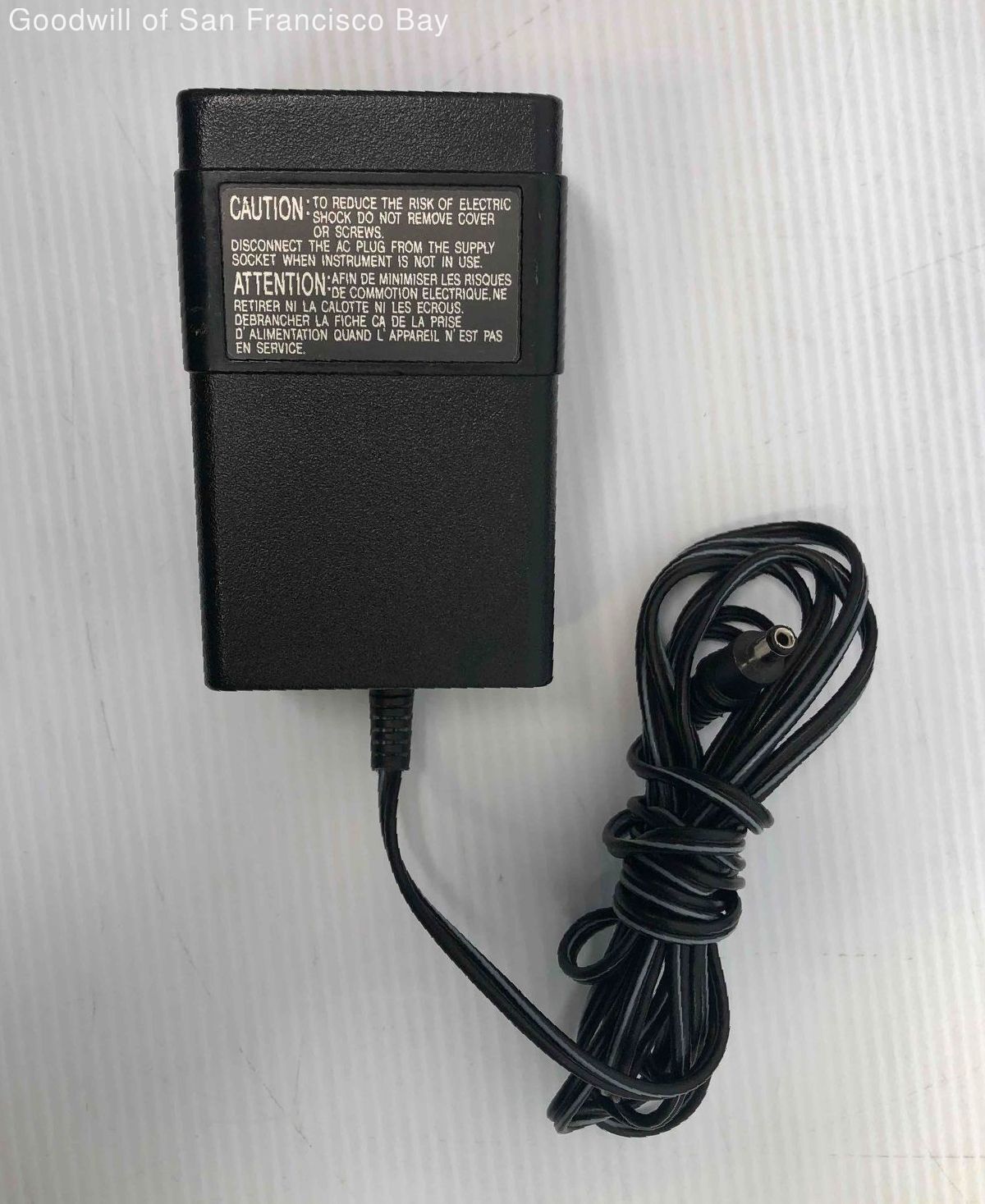 Yamaha PSR-320 Keyboard w/Charger - Fresh Stock Dated February 2026