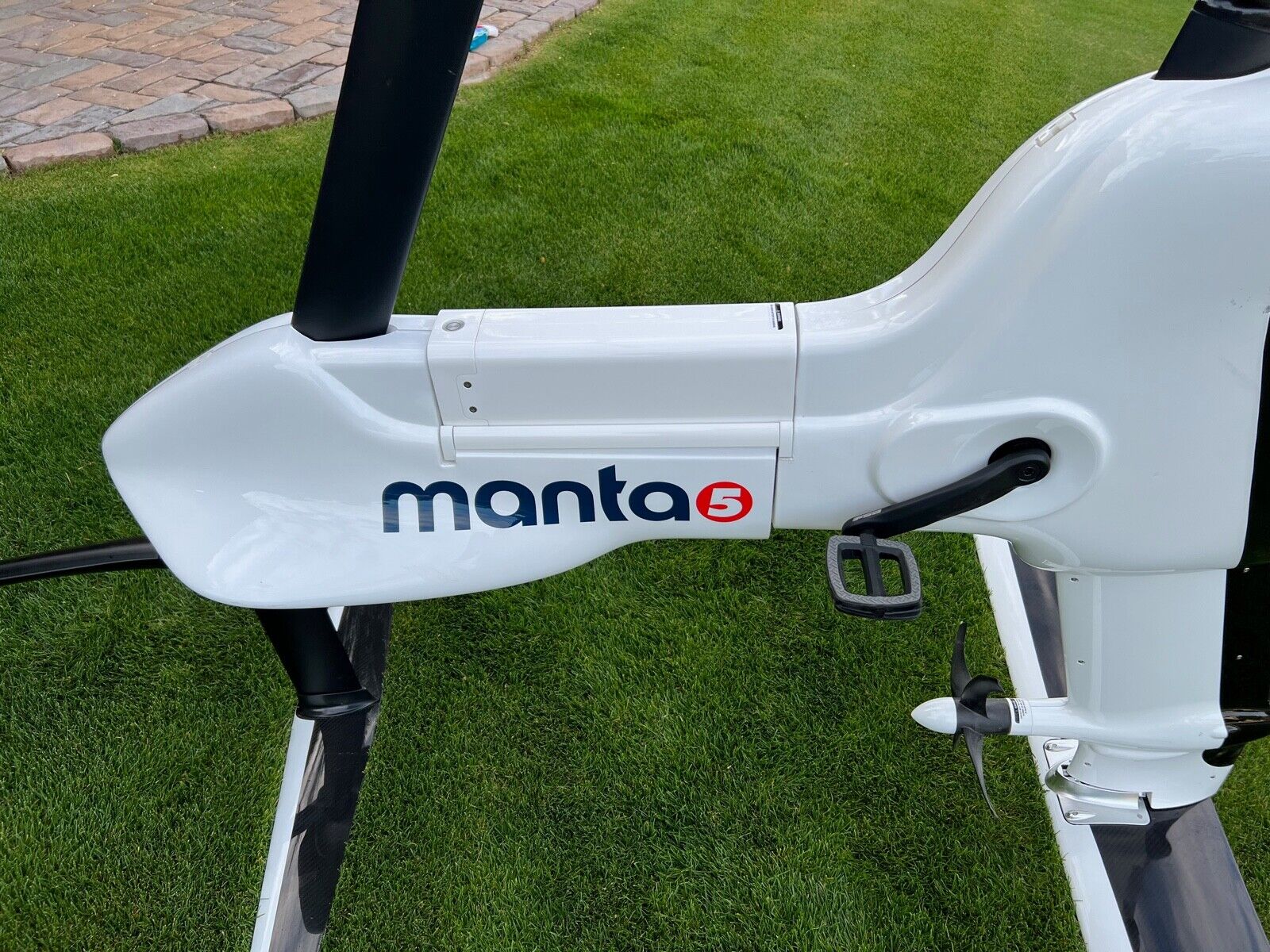 Manta5 hydrofoil eBike -HYDROFOILER XE-1 - Fresh Stock Dated February 2026