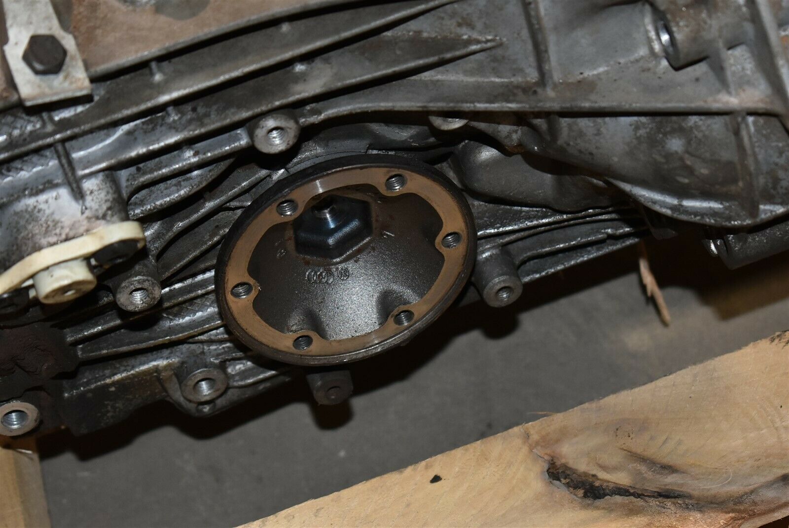 01-04 Porsche 986 Boxster 2.7L Manual Transmission Assembly Rwd 5 Speed Aa6741 - Fresh Stock Dated December 2025