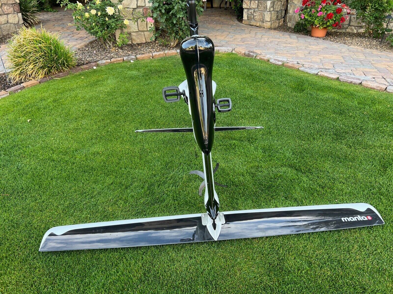 Manta5 hydrofoil eBike -HYDROFOILER XE-1 - Fresh Stock Dated February 2026