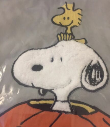 NWT Pottery Barn Kids ~SNOOPY~ HALLOWEEN Jack-O-Lantern PILLOW Cvr ~PEANUTS~ 🎃 - Fresh Stock Dated December 2025
