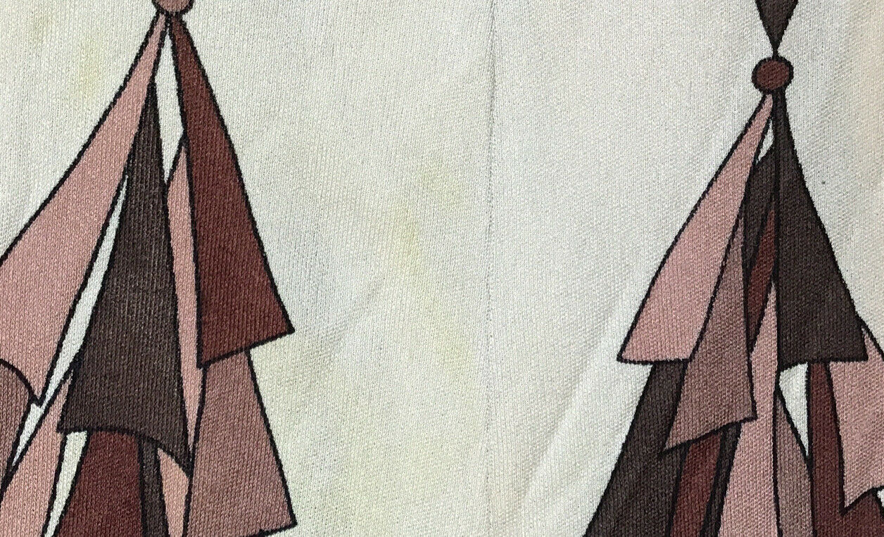 vintage Emilio Pucci skirt. About A 32 “ waist￼ - Fresh Stock Dated March 2026